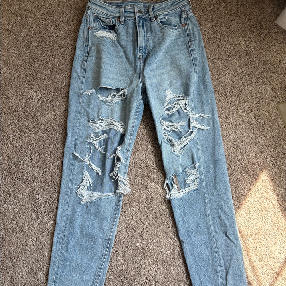 American Eagle Outfitters Light Blue Distressed Boyfriend Jeans